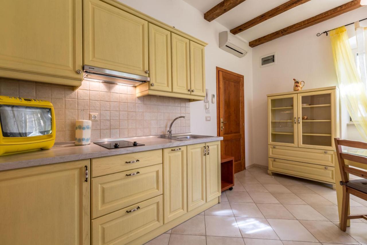 רוביני Apartments Casa Saina מראה חיצוני תמונה