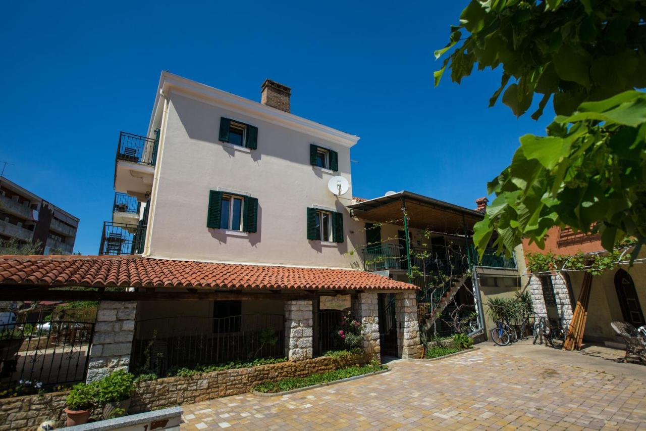רוביני Apartments Casa Saina מראה חיצוני תמונה